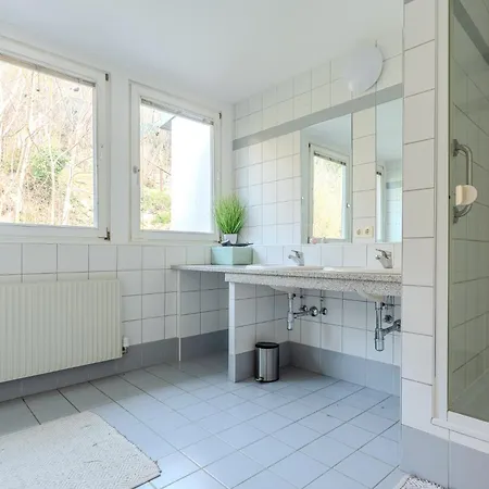 Haus In Exklusiver Lage Vakantiehuis