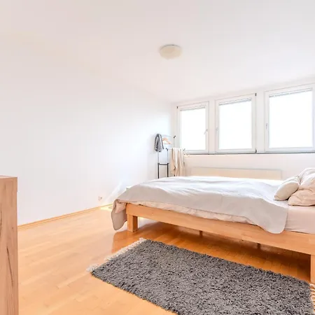 Haus In Exklusiver Lage *